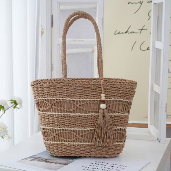 New Women's Straw Tote Bag — Spring Fashion Woven Bag, Casual Beach Tote, Simple Shell-Shaped Bag